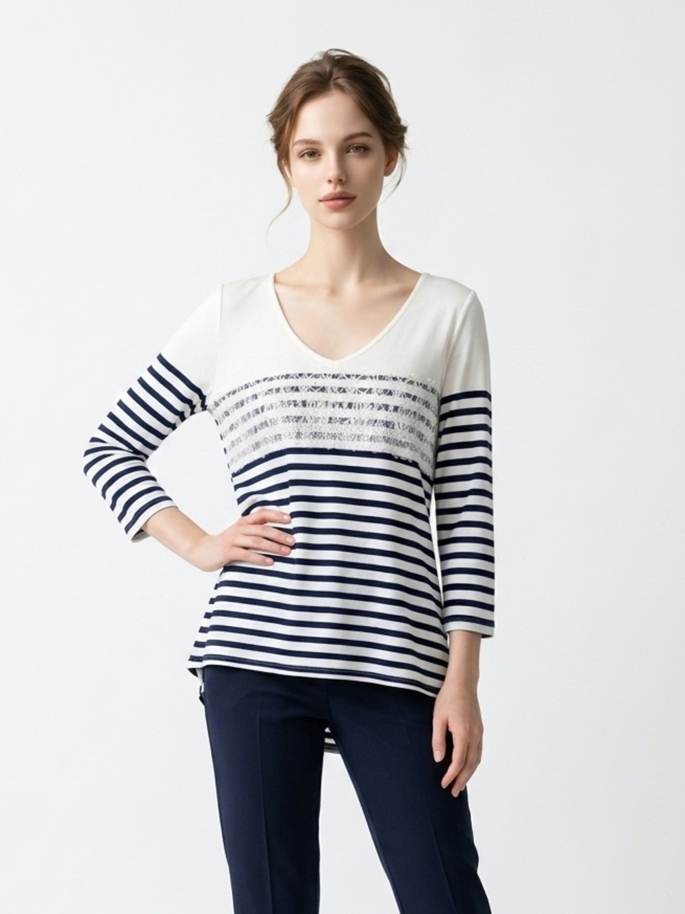 White House Black Market Top.  Medium   LTOP264